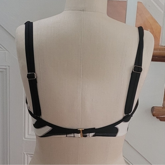TARA GRINNA Black White Bikini Top Size 32-36 E Excellent Condition - Picture 2 of 8